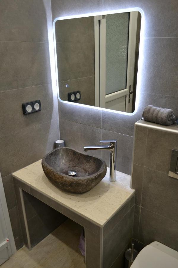 Stergiou Luxury Apartments With Shared Pool أنافيسوس المظهر الخارجي الصورة